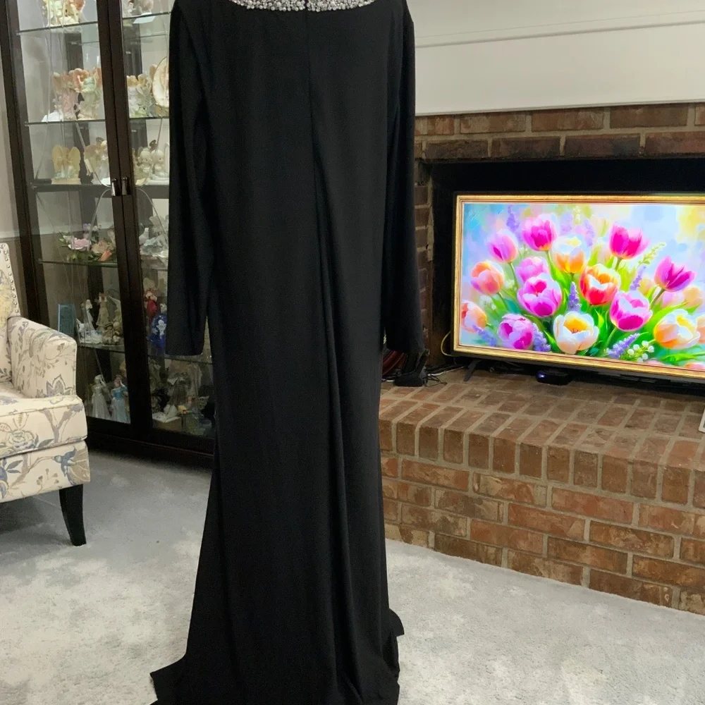 Mac Duggal black dress NWT - Picture 9 of 9
